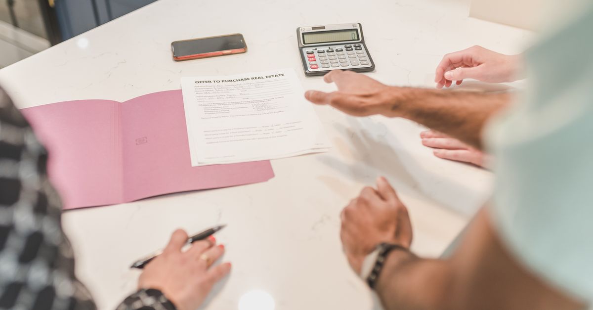 How Cash Home Buyers Calculate Their Offer